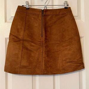 Old Navy Faux Suede Mini Skirt – Size 4